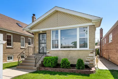 3855 W 58th Pl, Chicago, IL 60629