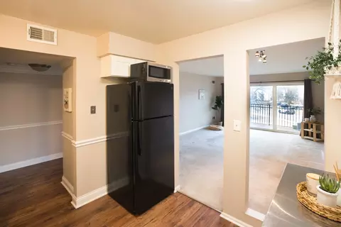 Other - 5000 Carriageway Dr #211, Rolling Meadows, IL 60008 photo 2 of 4