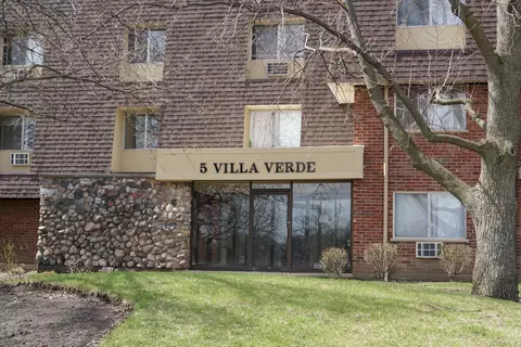 5 Villa Verde Dr #115, Buffalo Grove, IL 60089