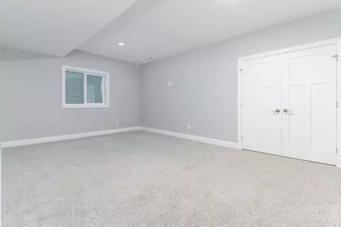 Bedroom - 9 Brookstone Cir, Bloomington, IL 61704 photo 8 of 8