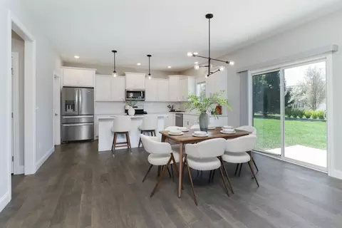 Dining - 9 Brookstone Cir, Bloomington, IL 61704 photo 2 of 3