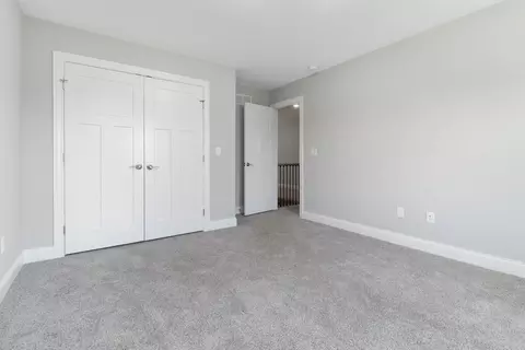Bedroom - 9 Brookstone Cir, Bloomington, IL 61704 photo 5 of 8