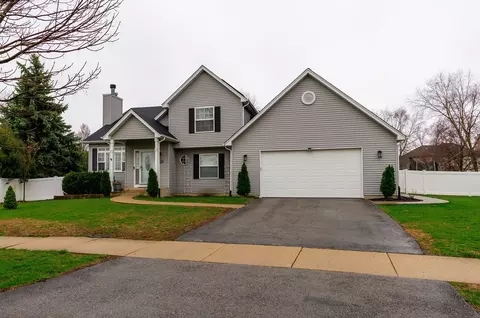 Exterior - 25037 Brett St, Plainfield, IL 60544 photo 2 of 4