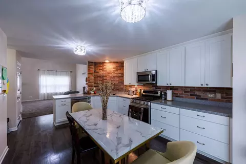 Kitchen - 25037 Brett St, Plainfield, IL 60544 photo 2 of 4