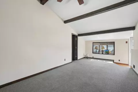 Living - 901 E Sunrise Rd, Addison, IL 60101 photo 3 of 4