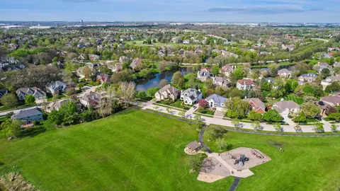 View/Area - 2360 Sutton Ln, Aurora, IL 60502 photo 3 of 5