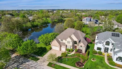 View/Area - 2360 Sutton Ln, Aurora, IL 60502 photo 1 of 5