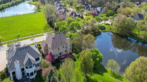 View/Area - 2360 Sutton Ln, Aurora, IL 60502 photo 5 of 5