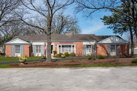 5524 Woodland Dr, Western Springs, IL 60558