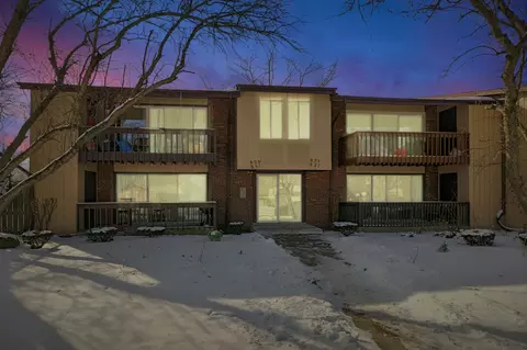 827 E 194th St #827, Glenwood, IL 60425