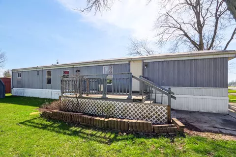 4809 W Windsor Rd #D18, Champaign, IL 61822