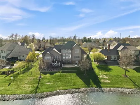 View/Area - 5 Mackenzie Ct, Bloomington, IL 61704 photo 2 of 3