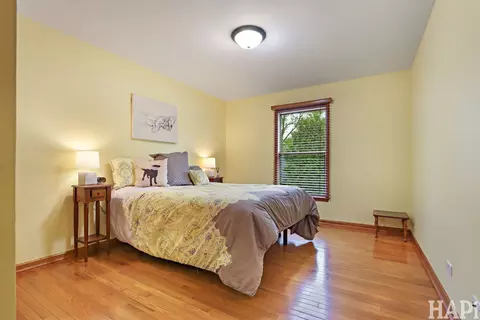 Bedroom - 10 N775 Muirhead Rd, Elgin, IL 60124 photo 3 of 6