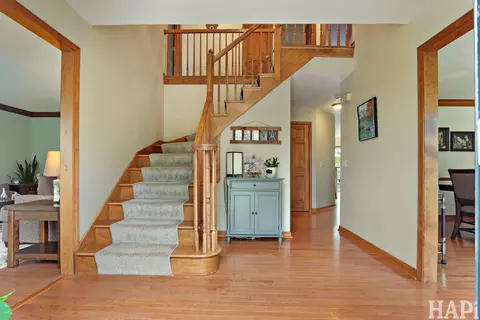 Entry Way - 10 N775 Muirhead Rd, Elgin, IL 60124 photo 1 of 3