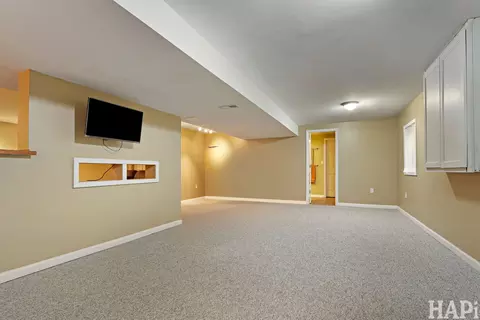 Living - 10 N775 Muirhead Rd, Elgin, IL 60124 photo 6 of 6