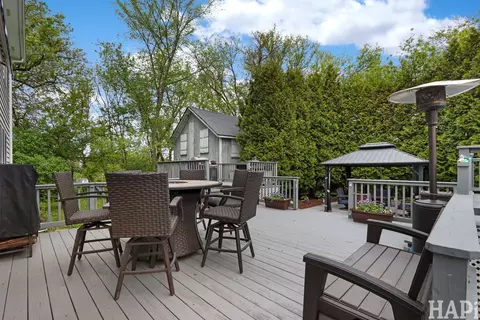 Exterior - 10 N775 Muirhead Rd, Elgin, IL 60124 photo 2 of 10