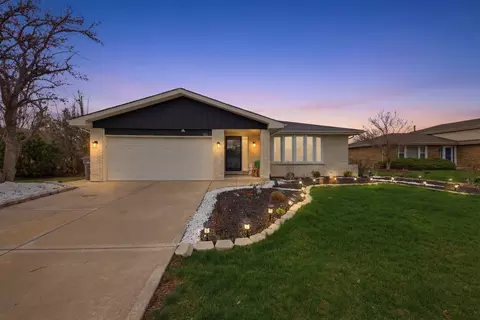 7718 W 157th Pl, Orland Park, IL 60462