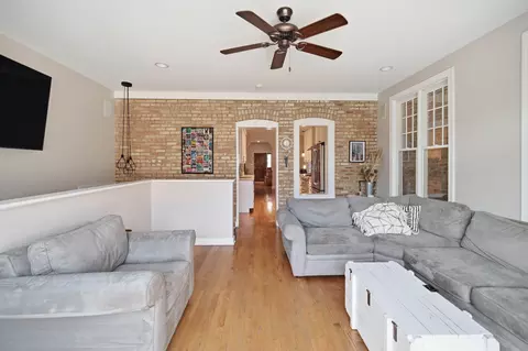 Living - Undisclosed, Chicago, IL 60618 photo 1 of 2