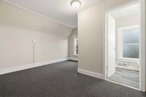 Bedroom - 835 Oak St, Elgin, IL 60123 photo 5 of 11