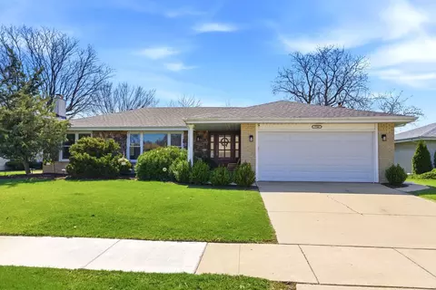 7741 Sycamore Dr, Orland Park, IL 60462