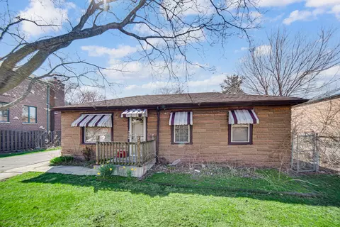 9506 Natoma Ave, Oak Lawn, IL 60453