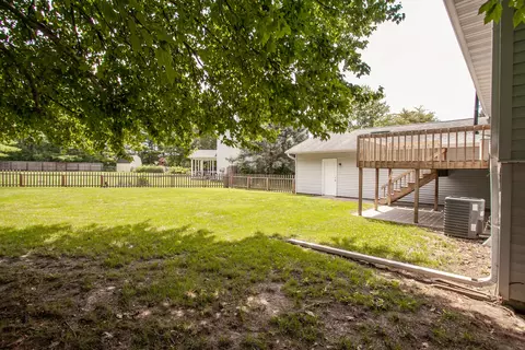 606 Carriage Hills Rd, Normal, IL 61761 photo 34