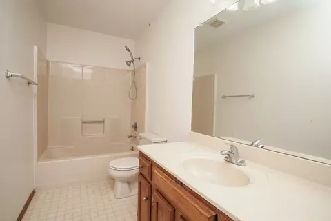 606 Carriage Hills Rd, Normal, IL 61761 photo 24