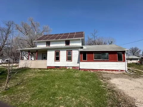 102 N Jackson St, Gardner, IL 60424