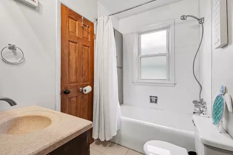 Bath - 120 S Kinzie St, Thornton, IL 60476 photo 1 of 3