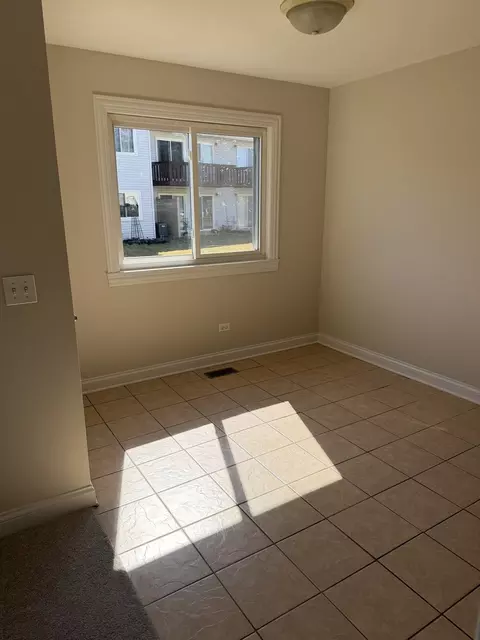 Other - 681 Thorntree Ct #A1, Bartlett, IL 60103 photo 4 of 5