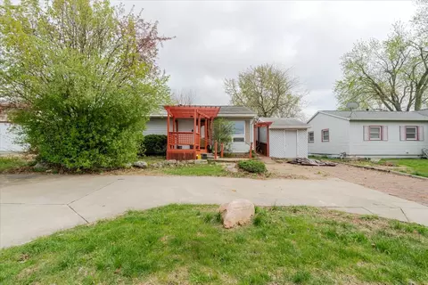 Exterior - 405 W Raab Rd, Normal, IL 61761 photo 2 of 11