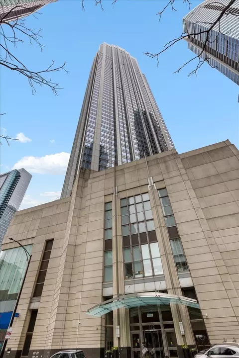512 N Mcclurg Ct #3904, Chicago, IL 60611