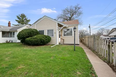 3516 18th Ave, Rock Island, IL 61201