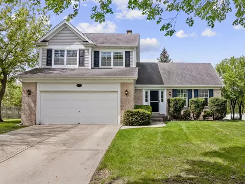 1433 Polo Dr, Bartlett, IL 60103