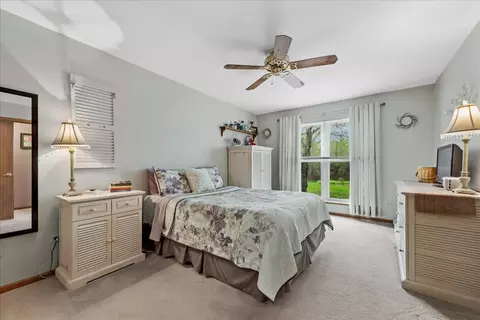 Bedroom - 2110 Peach Tree Ln #2110, Algonquin, IL 60102 photo 1 of 3