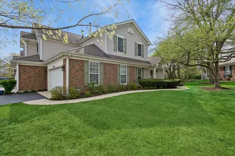 Exterior - 2110 Peach Tree Ln #2110, Algonquin, IL 60102 photo 2 of 3