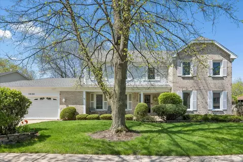 3930 N Proctor Cir, Arlington Heights, IL 60004