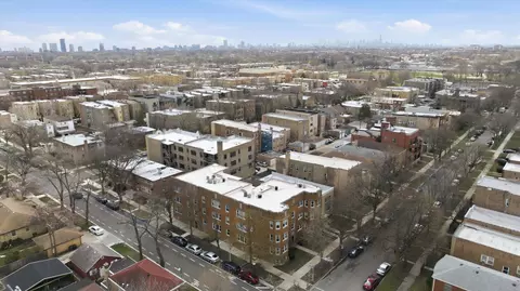 View/Area - Undisclosed, Chicago, IL 60659 photo 1 of 4