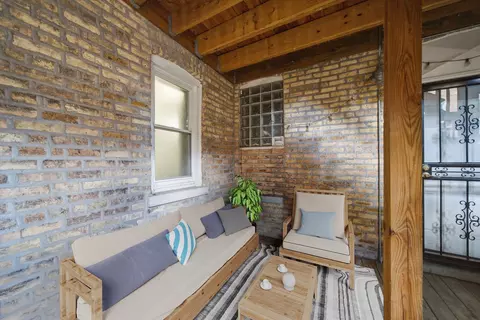 Exterior - Undisclosed, Chicago, IL 60659 photo 4 of 7