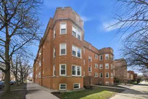 Exterior - Undisclosed, Chicago, IL 60659 photo 2 of 7