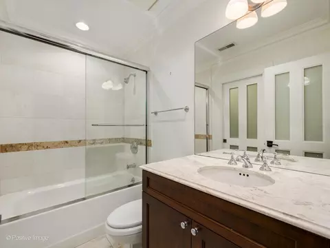 Bath - 37 Elm St, Chicago, IL 60611 photo 5 of 5