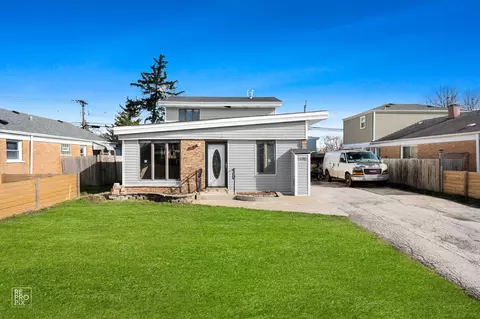 4680 W 83rd St, Chicago, IL 60652