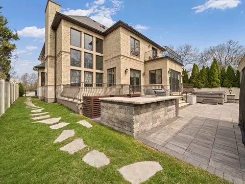 3075 Keystone Rd, Northbrook, IL 60062 photo 5