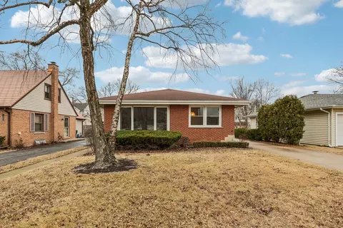 124 Harlem Ave, Glenview, IL 60025
