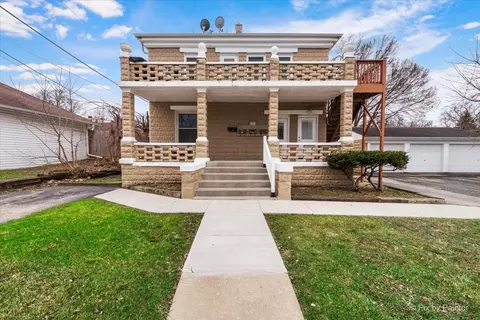 85 E Terra Cotta Ave, Crystal Lake, IL 60014
