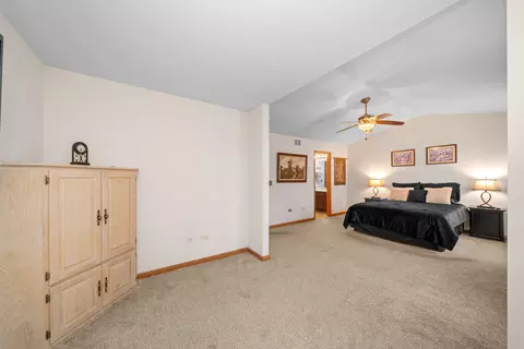 Bedroom - 4334 Dillon St, Plano, IL 60545 photo 4 of 6