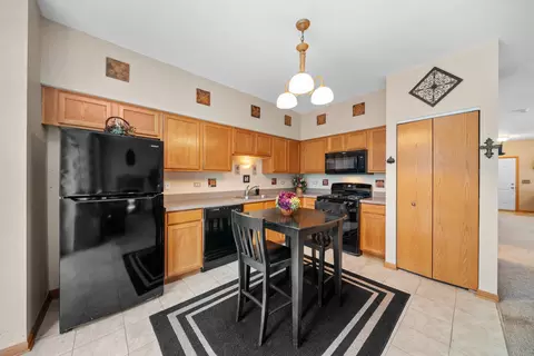 Kitchen - 4334 Dillon St, Plano, IL 60545 photo 1 of 3