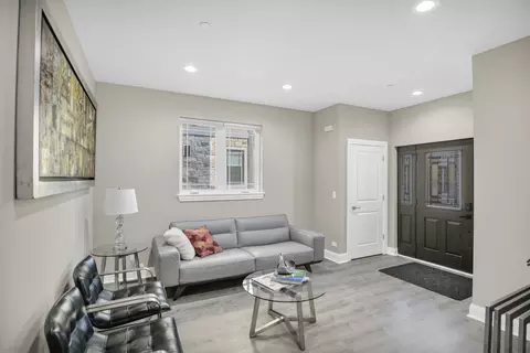 Living - 70 Prairie Ct, Wheeling, IL 60090 photo 2 of 2