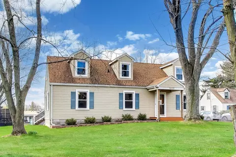 1607 W Plainfield Rd, La Grange Highlands, IL 60525