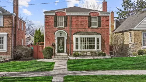 7110 N Odell Ave, Chicago, IL 60631